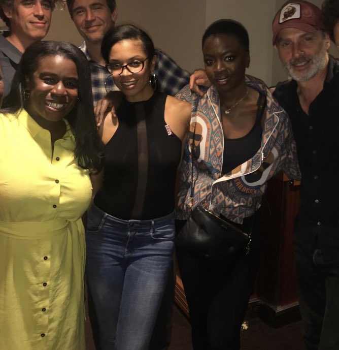 joifull1st's tweet image. When the concert crew makes Top 2 on Netflix 😌

#DanaiGurira #UzoAduba #SusanKelechiWatson #AndrewLincoln #TheOnesWhoLive #TheResidence