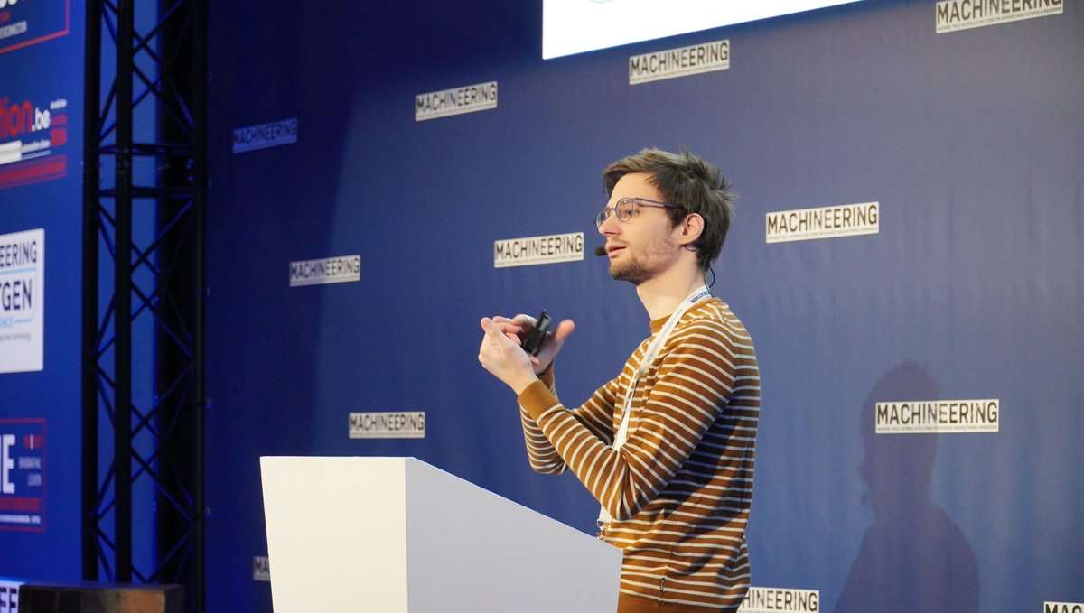 BruBotics VUB (@brubotics) on Twitter photo 🚀 Tackling skilled labour shortages with cutting-edge tech! 🔧🤖
At Machineering Brussels Expo, our PhD student Stijn Kindt presented AUTOCRAFT, a project using sensors, AR 🥽 & AI 🤖 to capture, model & transfer skills, bridging the skills gap in industry. 🚀 Tackling skilled labour shortages with cutting-edge tech! 🔧🤖
At Machineering Brussels Expo, our PhD student Stijn Kindt presented AUTOCRAFT, a project using sensors, AR 🥽 & AI 🤖 to capture, model & transfer skills, bridging the skills gap in industry.