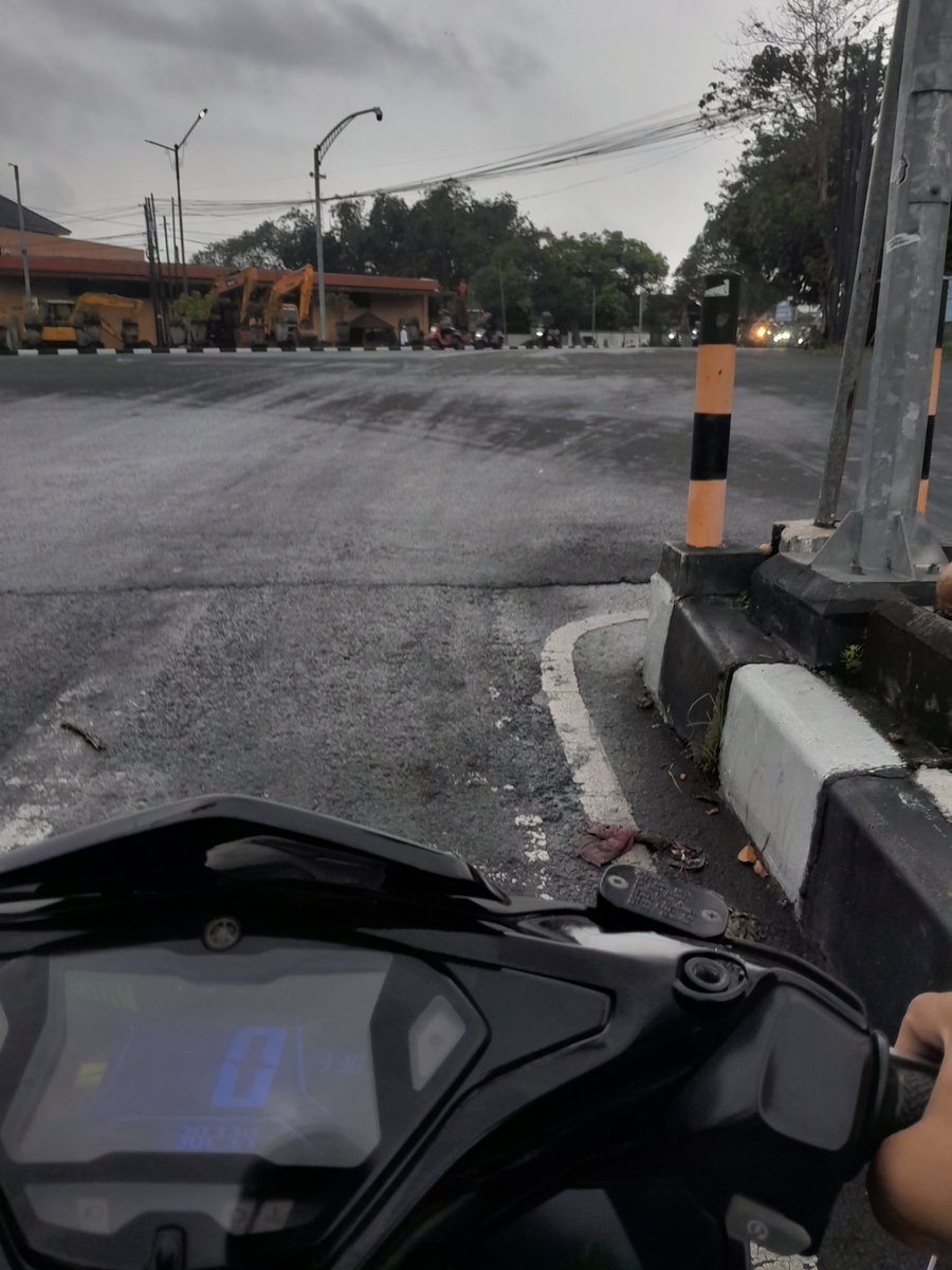 Pov;sayang aku otw ya