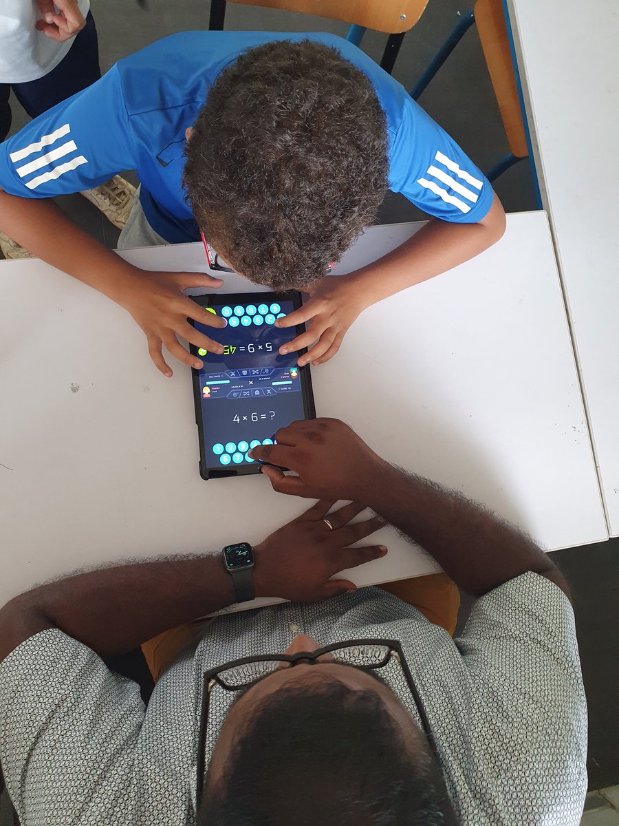 JA_Montgaillard's tweet image. En écho à nos projets innovants : semaine "Math hors les murs" à @JA_Montgaillard @AcLaReunion. Escape games, #MathCityMap, défis calcul mental, énigmes! L'occasion de phosphorer en s'amusant sur la pause méridienne. Merci aux 6 enseignants engagés dans l'aventure! #PiDay2025