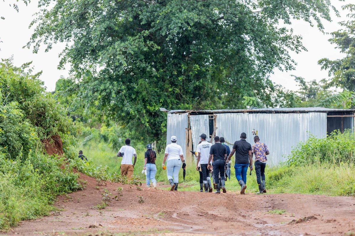 LoneWalker_256's tweet photo. Payday just got better!
Step into the vibrant world of @kaynelafarmsltd, where every visit is an adventure—sip on the creamy Ankole milk, stroll among exotic animals like emus and llamas, and take home the freshest farm produce.
#PaydayTreat #KaynelaFarms #FreshAndLocal https://t.co/RvH9SYZHny