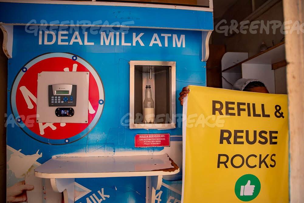 Stephenstephano's tweet image. We actually used to take sodas in glass bottles and return the bottle for a refill, a technology slowly being undermined and replaced by single-use plastics. 
#RefillReuseRocks
#ZeroWasteAfrica 
#BreakFreeFromPlastics