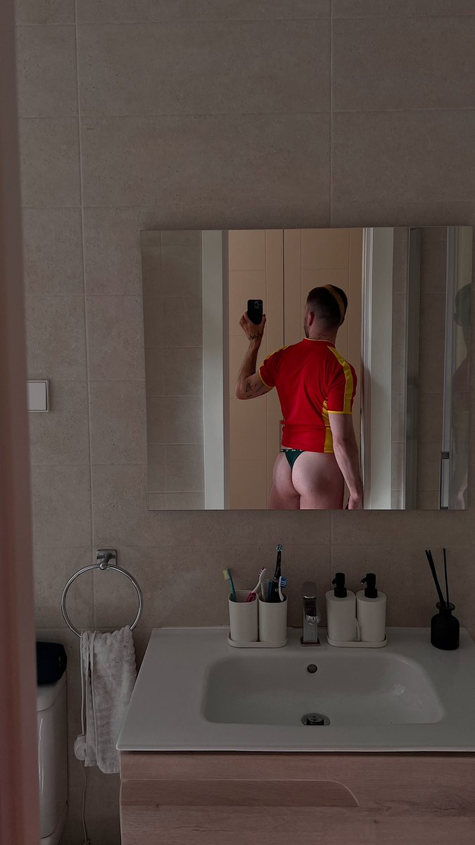 Por ESPAÑA Paco

Video aquí: unlockt.me/v/ed2b3e5a6a

Onlyfans.com/acr.3

<a href="/ontracks_studio/">OnTracks</a> thong !