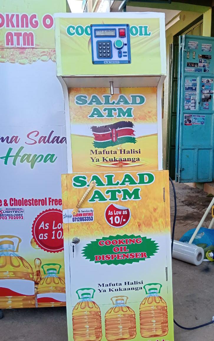 EusylineK's tweet photo. A cooking oil refill ATM slowly gaining traction and pushing away the single-use plastic packaged oil.
#RefillReuseRocks
#ZeroWasteAfrica
#BreakFreeFromPlastics https://t.co/RmCXtuRMS9