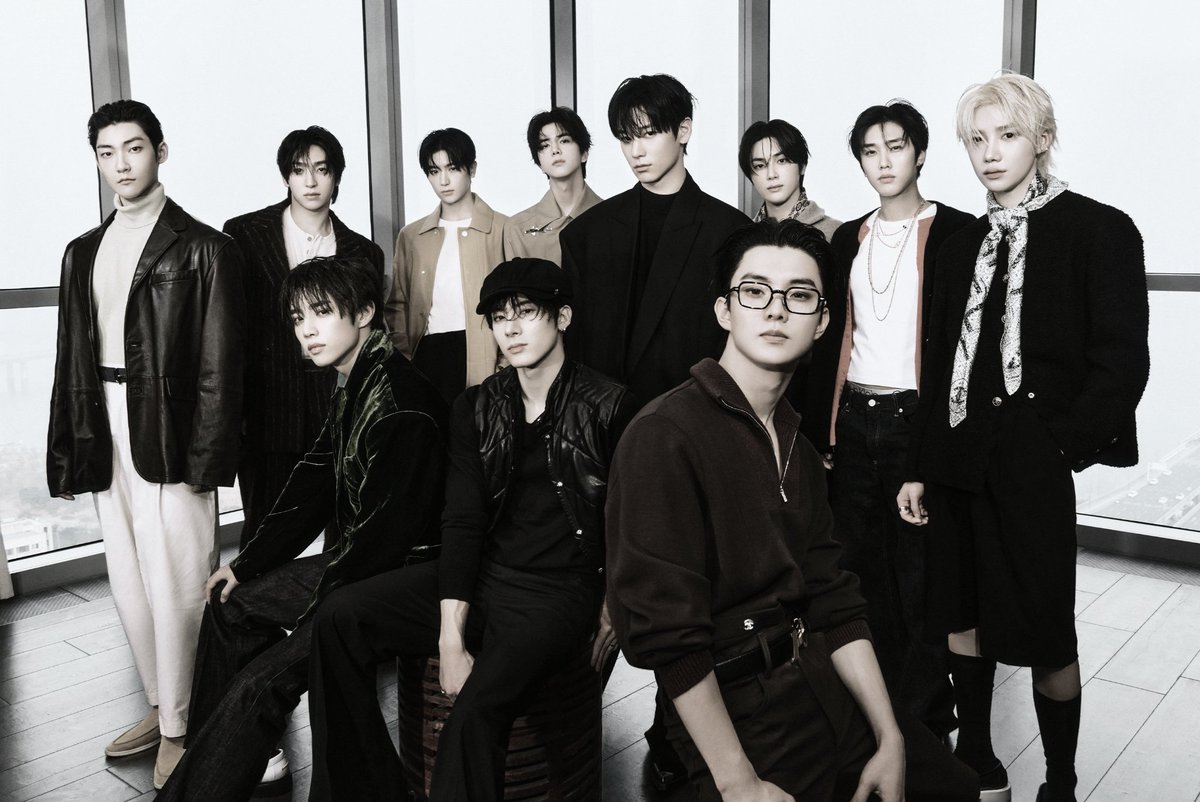 Moving as one, commanding as many.