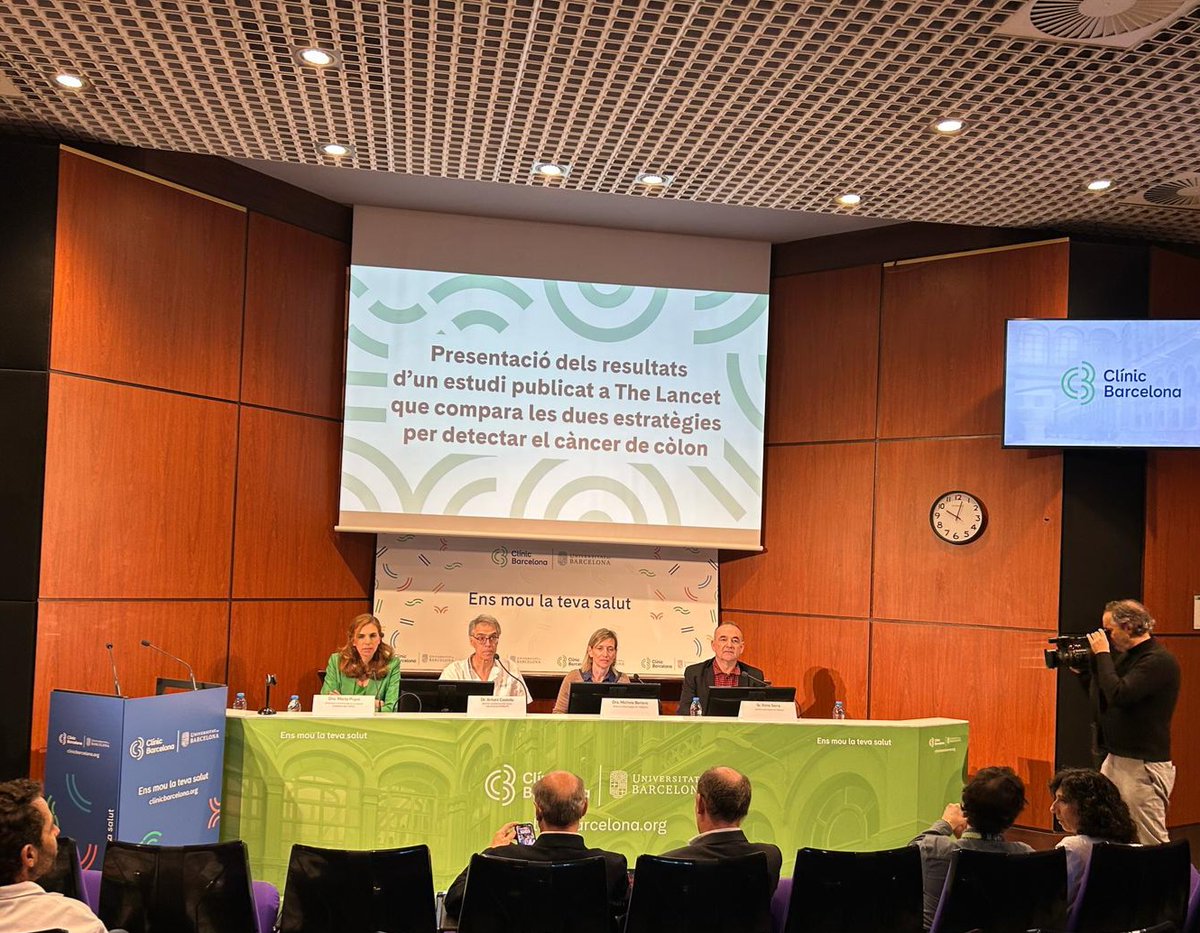 Hoy estamos con <a href="/marta_puyol/">Marta Puyol</a> en <a href="/hospitalclinic/">Hospital Clínic</a> en la presentación ante la prensa de los resultados de 10 años de trabajo en detección de cáncer de colon del Dr. <a href="/castells_toni/">Antoni Castells</a>, a quien apoyamos desde hace más de una década, y del Dr. Enrique Quintero, del Hospital Universitario