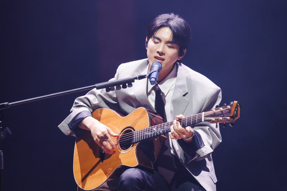 2025 홍이삭 콘서트 
<𝗧𝗛𝗘 𝗟𝗢𝗩𝗘𝗥𝗦> 

𝗢𝗳𝗳𝗶𝗰𝗶𝗮𝗹 𝗣𝗵𝗼𝘁𝗼

#홍이삭 #IsaacHong
#THE_LOVERS_CONCERT