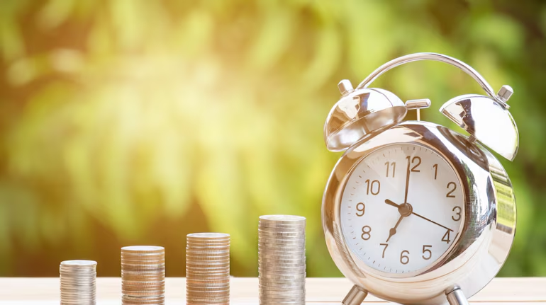 moneycontrolcom's tweet photo. #MarketsWithMC | Blackstone-backed ASK Group gets SEBI nod to launch mutual fund business 🏢✅
Know more 👇
https://t.co/nQe8WGuFt5
#Blackstone #ASKGroup #SEBI #MutualFund https://t.co/zOYpV07DUS