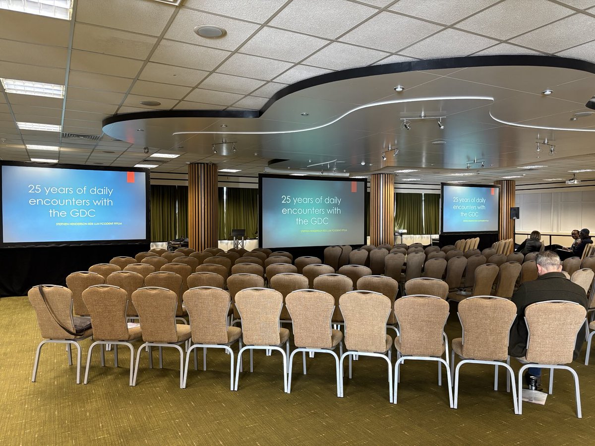 At ⁦<a href="/CheltenhamRaces/">CheltenhamRacecourse</a>⁩ with Gloucester Independent Dentists for a medico-legal study day….clam before the storm