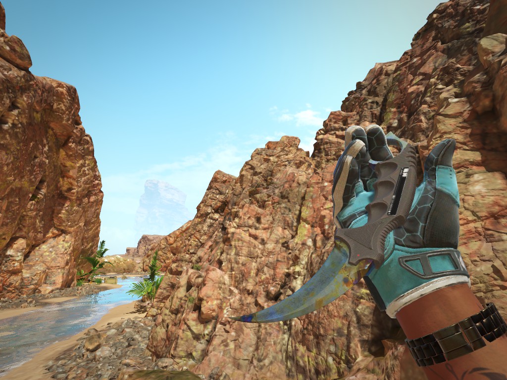 New pickup! 🚨

Kara CH Pattern 82, .39, top 10 pattern in blue % (86.2). 🧊🔥

Essentially a 1/1, since one is banned, and one is stuck on a iGxE bot. also got .18 superconductors for the first time, really slept on these! 🔥

Funny that it looks even better on my potato res😂