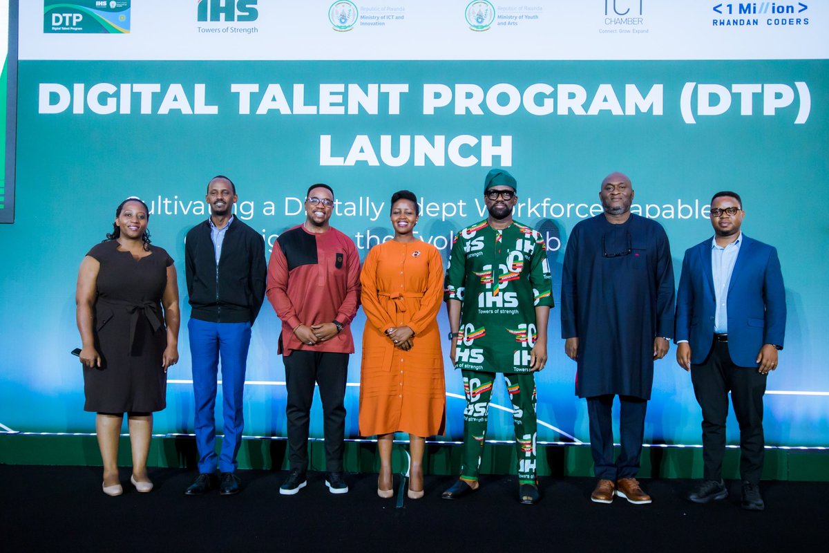 1MRwandanCoders's tweet image. NEW DIGITAL SKILLS PROGRAM ONBOARD!!📌

The #DigitalTalentProgram has been officially launched! More learning opportunities for YOU!✨

The #DTP Program is part of our #1Millionrwandancodes initiative to empower YOU with digital skills, create jobs, and continue to build Rwanda’s…