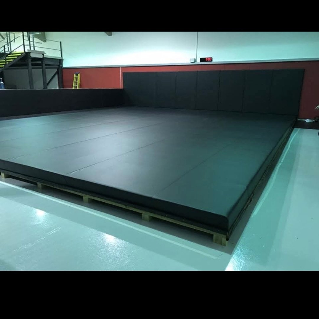 boxringcanvas's tweet photo. @boxringcanvas for quality floor covers 
#Gymnasium 
#MMA 
#Boxing https://t.co/eP1bIfcpSd