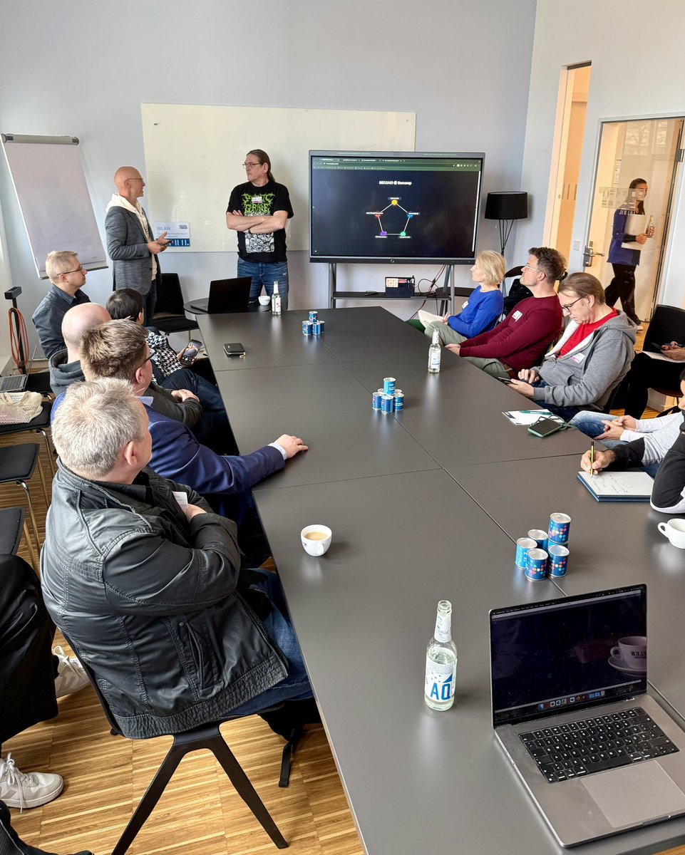 In der ersten Session erzählt Markus Uhl etwas zu „From SEO to AIO - wie bekomme ich auch in Zukunft noch Traffic?“ #kicamp