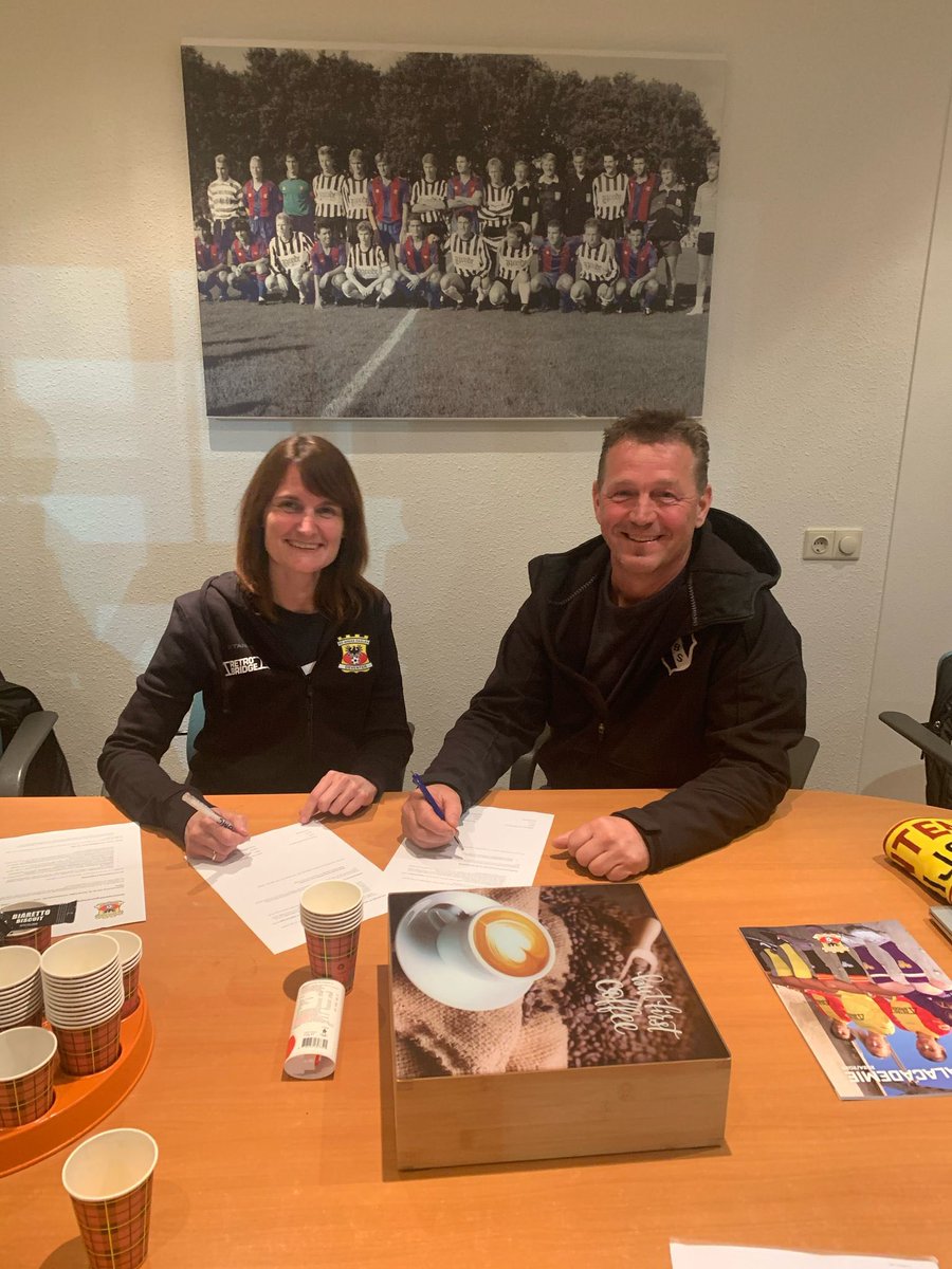 𝗚𝗼 𝗔𝗵𝗲𝗮𝗱 𝗘𝗮𝗴𝗹𝗲𝘀 🤝 𝗔𝗕𝗦 𝗕𝗮𝘁𝗵𝗺𝗲𝗻

De samenwerkingsovereenkomst met partnerclub ABS Bathmen is bekrachtigd.