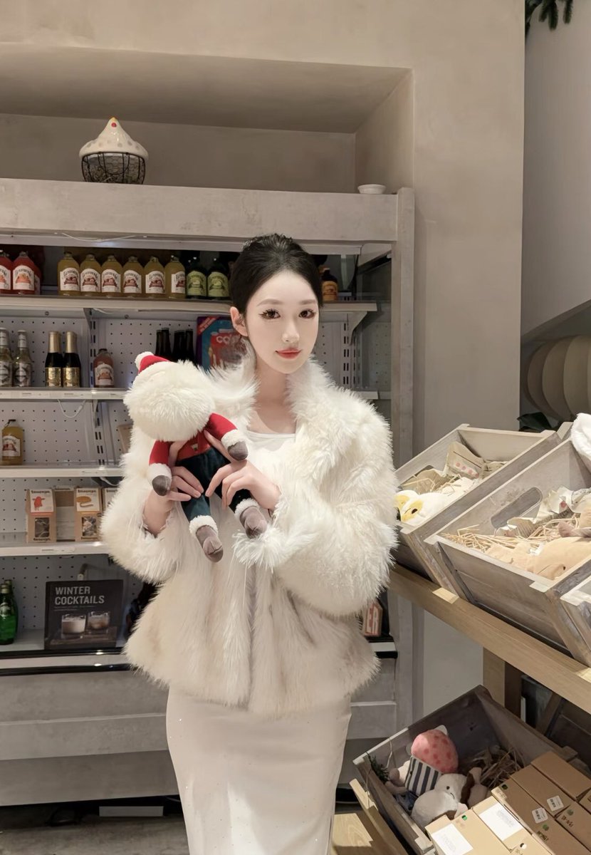 今天好清闲，出来跟姐妹潇洒一番😎