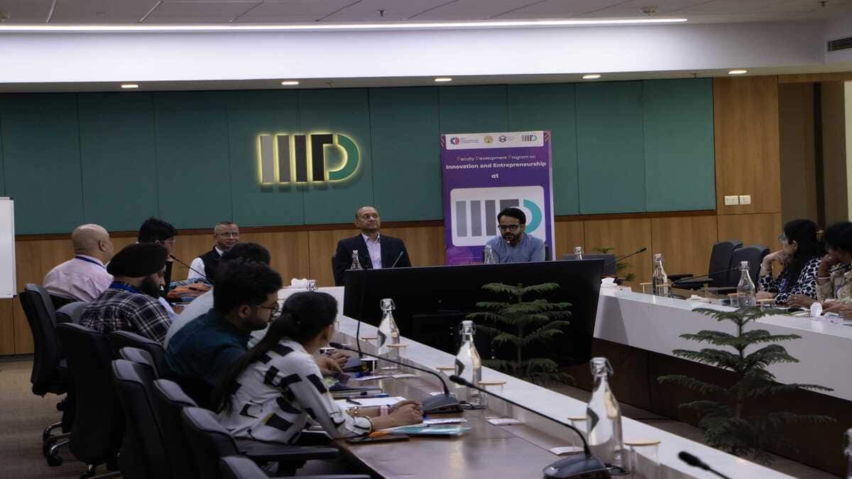 careers360's tweet image. IIIT Delhi, AICTE organise five-day faculty development programme on emerging technologies
@iiitdelhi
@aicte
#Five-dayFDP
#Facultydevelopmentprogramme
Read more at: buff.ly/tPkNtaa