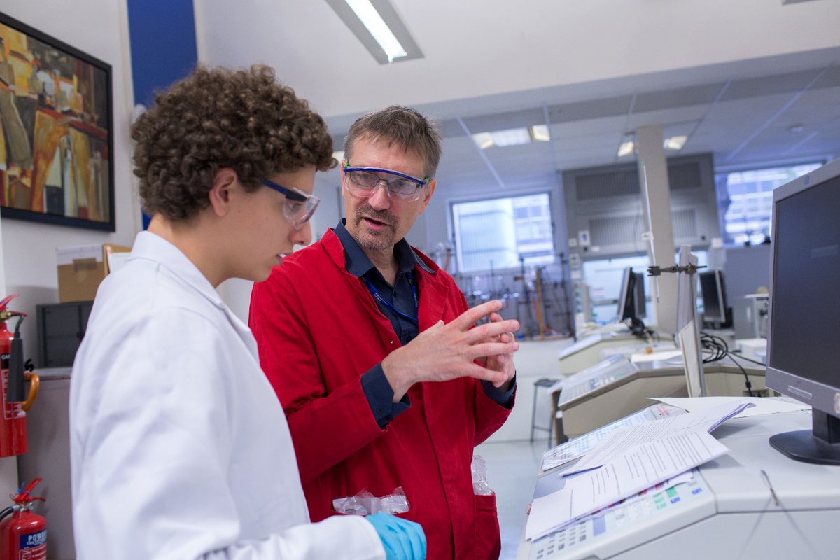 CheMResImperial's tweet image. 🌟 Discover the MRes in Chemical Biology and Bio-Entrepreneurship at @imperialcollege !
Led by experts like Prof. Rudiger Woscholski, our MRes equips you with skills in biomolecular research and entrepreneurship.
📚 Learn more: imperial.ac.uk/study/courses/…
#ChemicalBiology