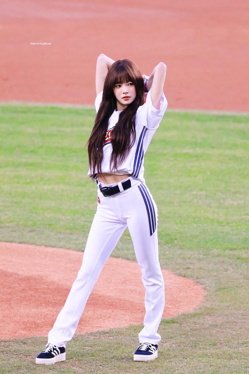 marshmallow_hec's tweet photo. 250328

두린이 왔다✨⚾️

#르세라핌 #홍은채 #은채 #ウンチェ
#LE_SSERAFIM #HONGEUNCHAE https://t.co/O7HKC1a1F1