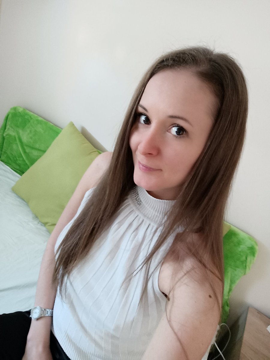 Emilyknight57's tweet photo. Stay happy 😃 😍 https://t.co/2gKZEXuwxz