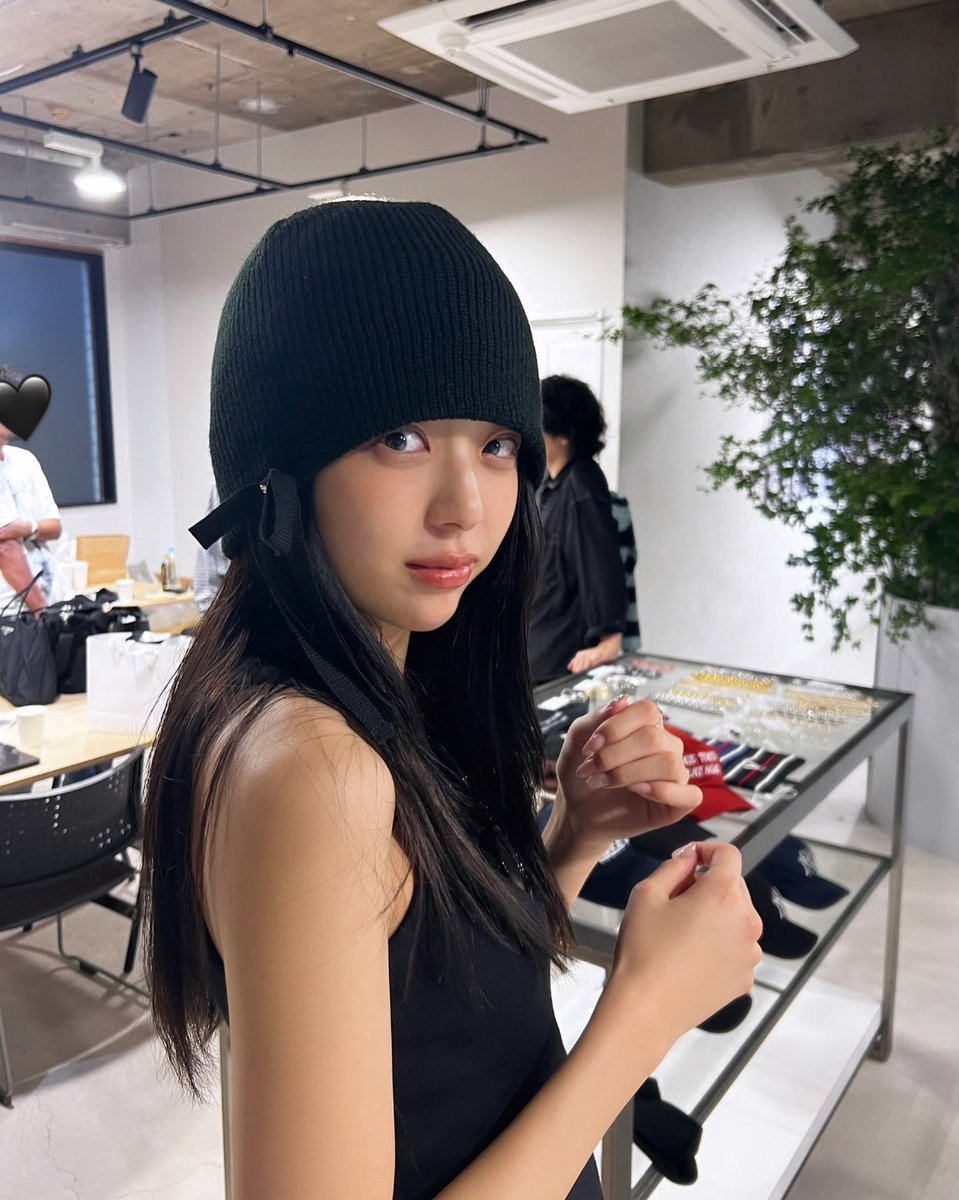 KPLUS 새로운 모델! 슈를 소개합니다!🎉

📸 슈

#케이플러스 #KPLUS #Model #모델 #슈