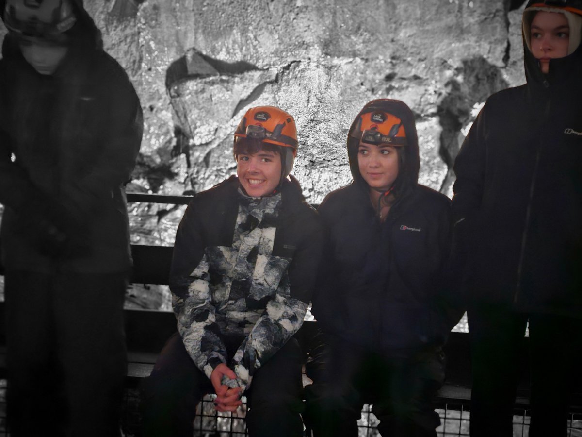 Our students had an unforgettable time exploring Iceland's stunning landscapes.

 #IcelandAdventure #NorthernLights #IceCaves #SchoolTrip