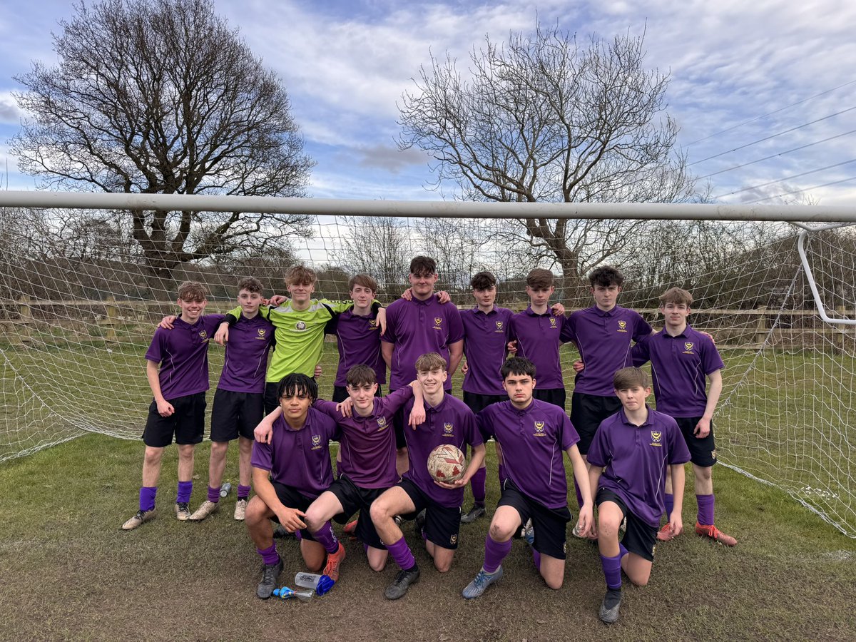 Outstanding display from the Y11 football team last night who were dominant in a 2-0 quarter final victory over Lostock Hall in the South Ribble Cup!
Goal scorers - EDonohoe⚽️ GCaney⚽️ 
Man of the Match- A Muldoon 🌟