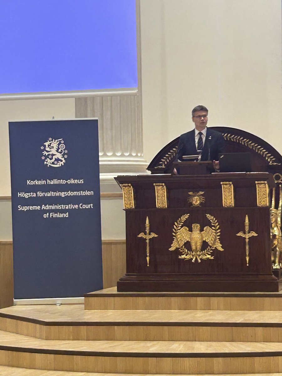 Tuija Brax (@tuijabrax) on Twitter photo ”Elämme kovia aikoja, ystävä hyvä”, siteeraa <a href="/KHOtuomioistuin/">Korkein hallinto-oikeus</a> Presidentti Kari Kuusiniemi klassikko-Aku Ankkaa. #HTI2025 ”Elämme kovia aikoja, ystävä hyvä”, siteeraa <a href="/KHOtuomioistuin/">Korkein hallinto-oikeus</a> Presidentti Kari Kuusiniemi klassikko-Aku Ankkaa. #HTI2025