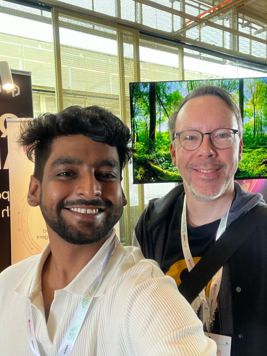 lambdatesting's tweet image. @seleniumconf  and @appium_conf is abuzz with activities on day 2!🔥

Join us at the LambdaTest booth for a conversation on quality engineering and also grab some cool merch.🛍️

#SeleniumConf #SoftwareTesting #Conference #TestAutomation #TechEvents #Appium #AppiumConf