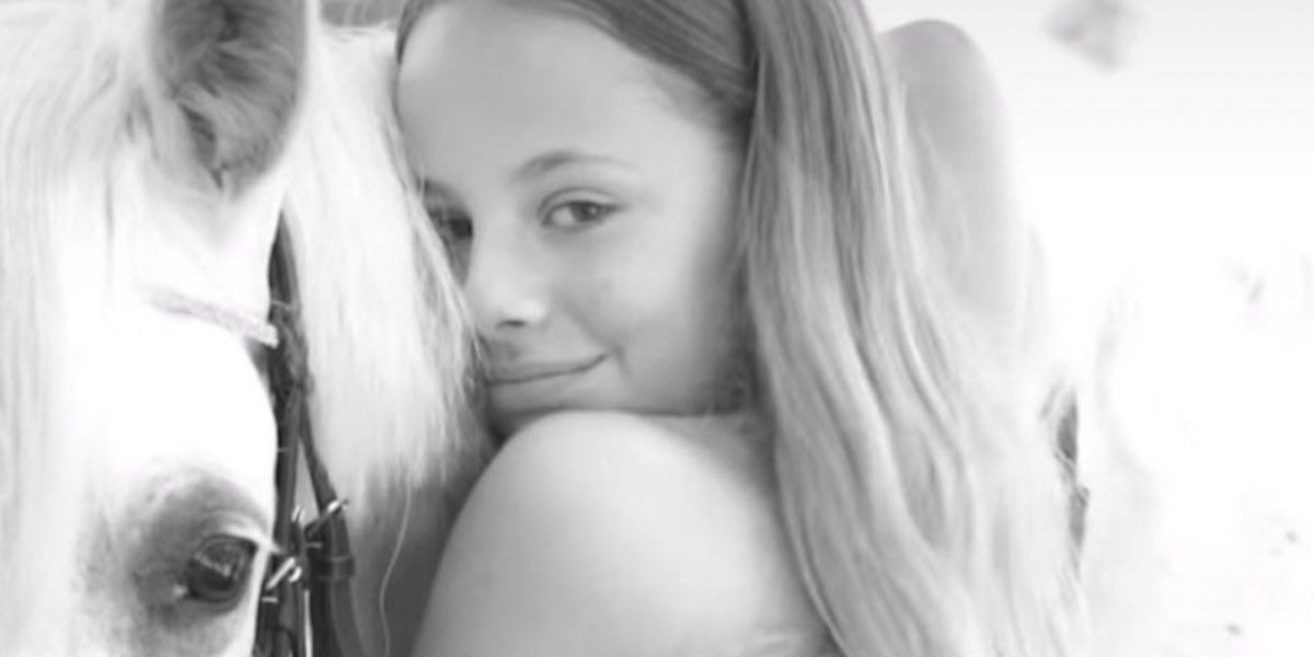 ibalkany's tweet image. Comment un Procureur peut-il faire une réquisition de "déchéance de l'autorité parentale" de #NicolasSarkozy sur sa fille adorée #Giulia...💔
Quel "lien" pourrait avoir cette lutine avec d'imaginaires "financements lybiens" ?
La Justice française se déshonore définitivement...😡…