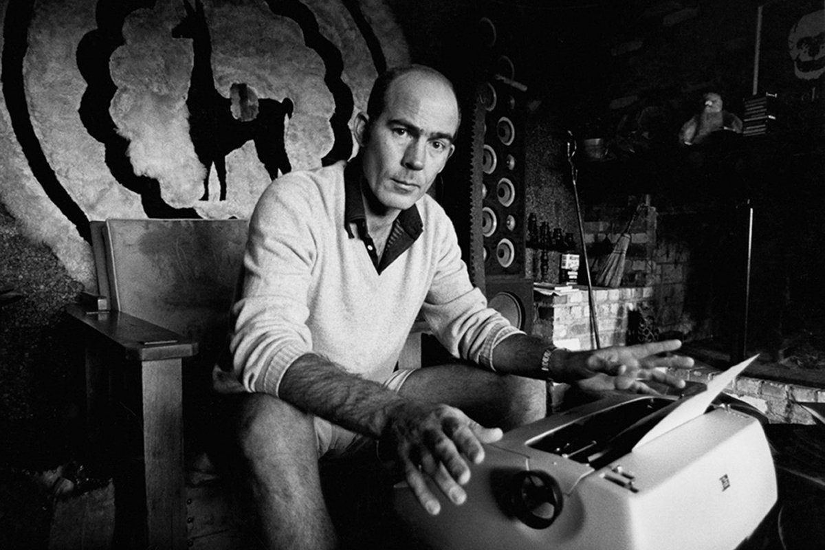 Don't do it Hunter...
Why Must Writers Insist on Blowing their Brains Out?, by <a href="/VincentZandri/">Vincent Zandri</a> open.substack.com/pub/vincentzan… 
#writerslife