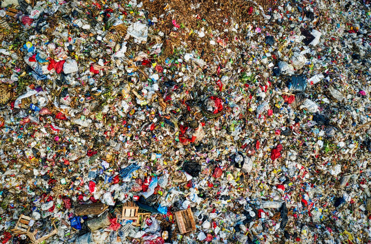 Zwecha2's tweet image. Don’t trash our future,keep the planet clean!
#RefillReuseRocks
#ZeroWasteAfrica
#BreakFreeFromPlastics