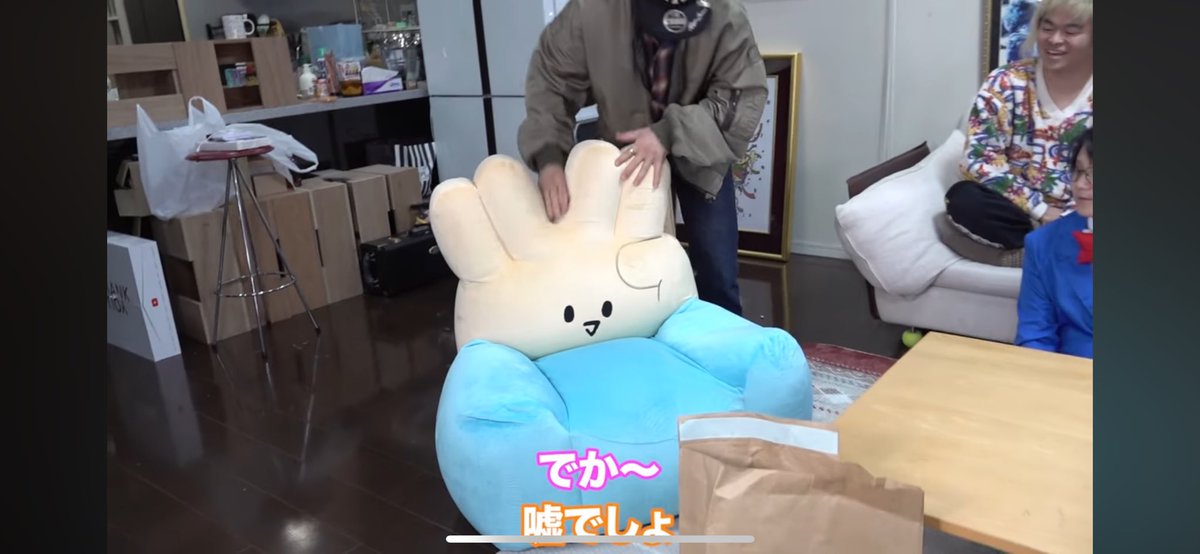 TOKAIONAIR_S's tweet photo. 欲しいけど、ほんとに欲しいけとダメって言われた。泣きたい https://t.co/r9w64CvSfY