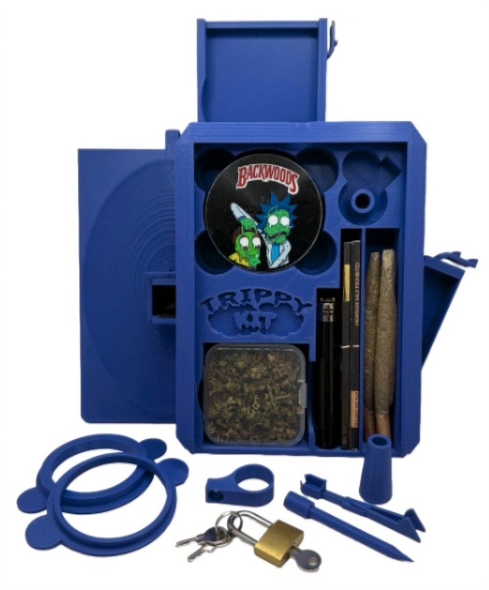 thetrippykit_'s tweet image. 🚨 New colors just dropped for the Trippy Kit Sidekick! 🚨

Same compact and travel-friendly design—now available in fresh new hues! 🔥 Which color fits your vibe?

🛒 Grab yours today at thetrippykit.com
#TrippyKit #Sidekick #StayTrippy #HerbEssentials