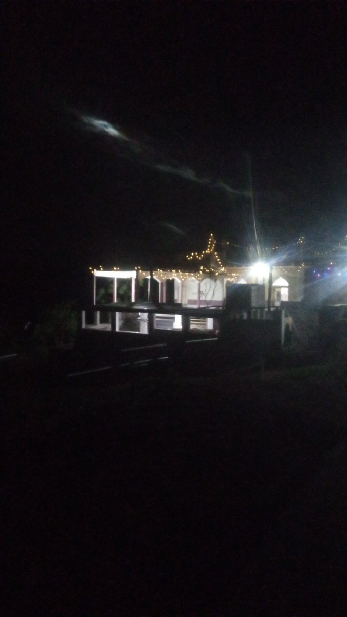 Good night 😴
All friend 😴
Stay connected 🔙