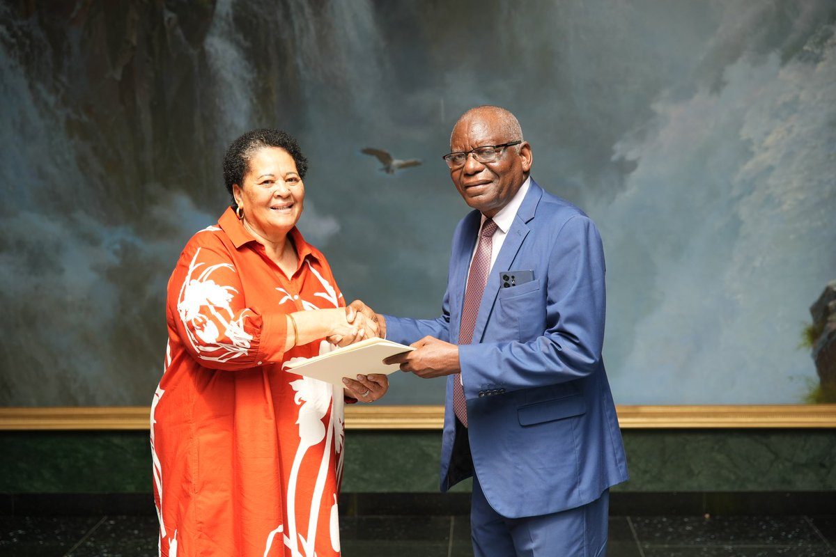 First Lady Sustjie Mbumba tweet media