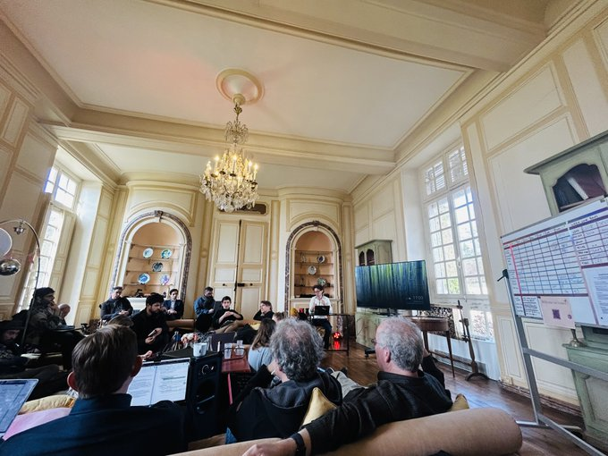 shakira FC tweet media