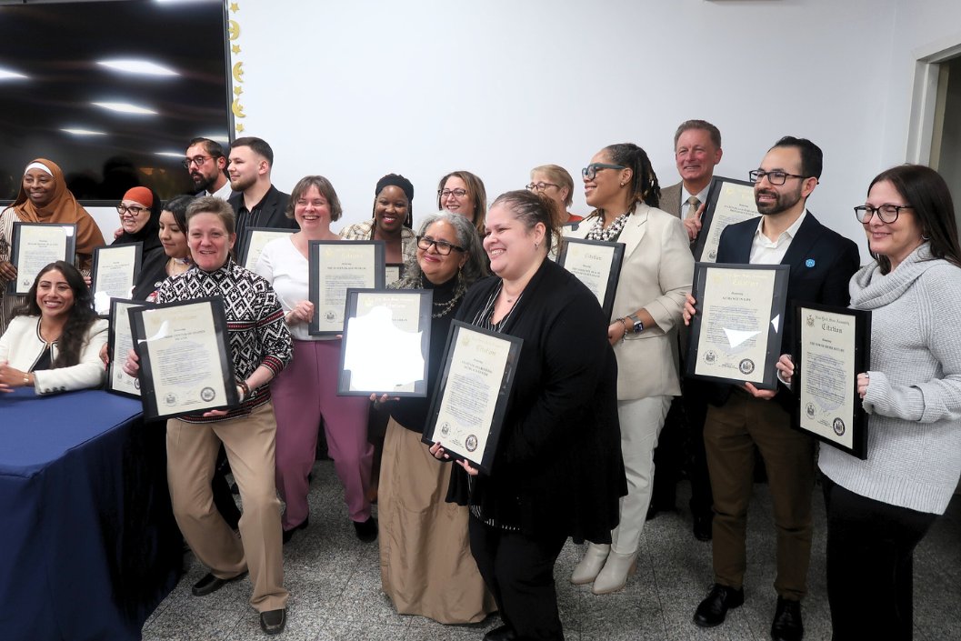 Staten Island PPS/Social Care Network (@si_pps) on Twitter photo Last night, the PPS team attended the Annual Iftar Dinner hosted by New York State Assemblyman <a href="/Charlesdfall/">Charles D. Fall</a>. SI PPS was one of 19 nonprofits that were honored for their outstanding service on Staten Island. It was a wonderful evening of community, prayer, and celebration!🌙 Last night, the PPS team attended the Annual Iftar Dinner hosted by New York State Assemblyman <a href="/Charlesdfall/">Charles D. Fall</a>. SI PPS was one of 19 nonprofits that were honored for their outstanding service on Staten Island. It was a wonderful evening of community, prayer, and celebration!🌙