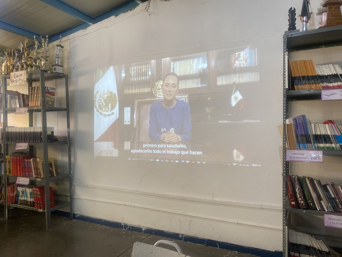 _RobledoJM's tweet photo. #Durango #Cuauhtemoc Trabajando la Sexta sesión ordinaria del consejo técnico escolar «El papel del juego en el desarrollo de los aprendizajes» #EST18 @SEP_mx @mario_delgado @NoemiJuarezSEB @guillermoadamec @SEED_Dgo @euripidesf #Educación https://t.co/gglxIUreXR