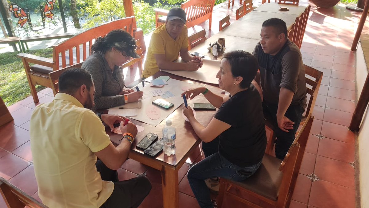 HelvetasCA's tweet photo. 4️⃣Este espacio de aprendizaje refuerza el compromiso de replicar iniciativas exitosas para comunidades más saludables y sostenibles. 🌍💙
#SAHTOSO #SaneamientoParaTodos #IntercambioDeExperiencias #ECOFAM #CooperaciónBoliviaGuatemala
@unicefguatemala
@HelvetasBolivia https://t.co/5nZeoqJcko
