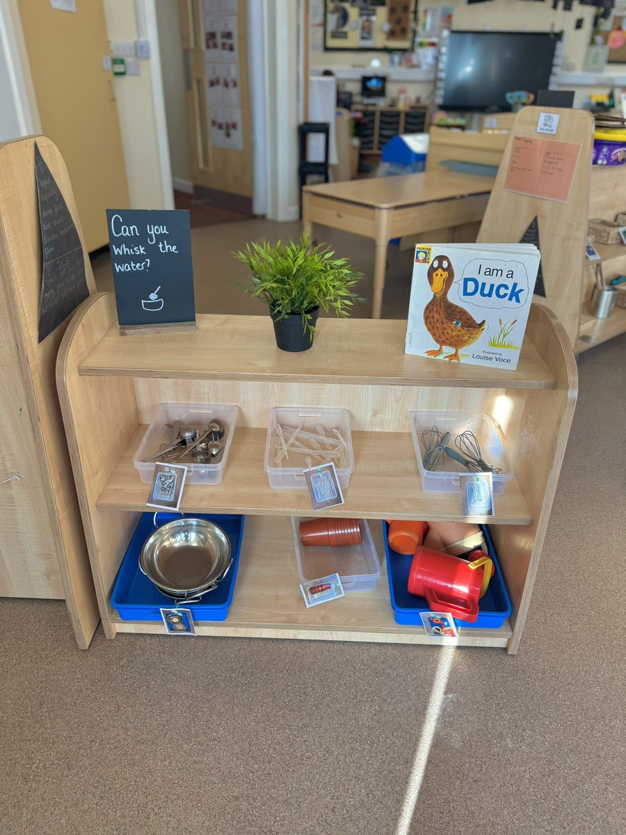 EYFSsdla's tweet image. Our FS1 provision ready for their ‘Growing and Farming’ topic after half term! 🐄🐓🚜🌷🍓 @SDLPrimary @ExceedLP
