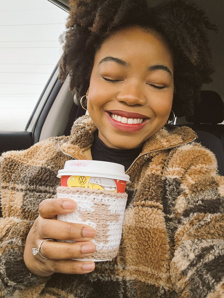 crochetsbyfaith's tweet image. The Cross Cup Cozy pattern is out on my Instagram @crochetsbyfaith! A special thank you to @twinkletoesY2K for helping me test this pattern. Her input helped me so much!
#crochet #freepattern #fiberart  #easter #resurrectionsunday #christiancrochet #Giftidea #tapestry #reusable