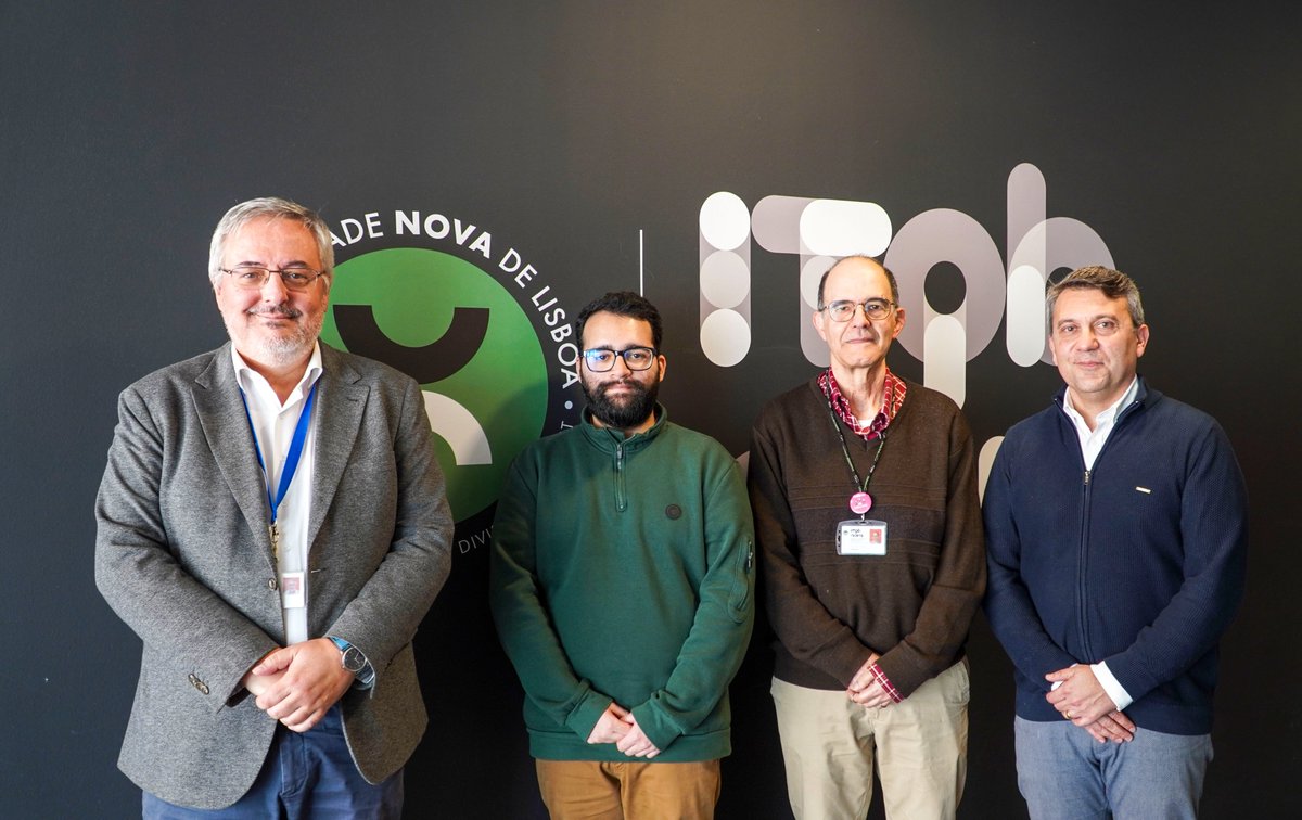ITQB NOVA (@itqbnova) on Twitter photo Congrats to Fábio Queiróz for his Master's in Biochemistry for Health! 👏🎓
His research work, "An in-silico approach to target Coronaviruses nsp14 and nsp15", was supervised by Cláudio Soares (<a href="/cmslnsoares/">Claudio M. Soares</a>). 💻
<a href="/NOVAunl/">NOVA</a> <a href="/OeirasValley/">Oeiras Valley</a> Congrats to Fábio Queiróz for his Master's in Biochemistry for Health! 👏🎓
His research work, "An in-silico approach to target Coronaviruses nsp14 and nsp15", was supervised by Cláudio Soares (<a href="/cmslnsoares/">Claudio M. Soares</a>). 💻
<a href="/NOVAunl/">NOVA</a> <a href="/OeirasValley/">Oeiras Valley</a>