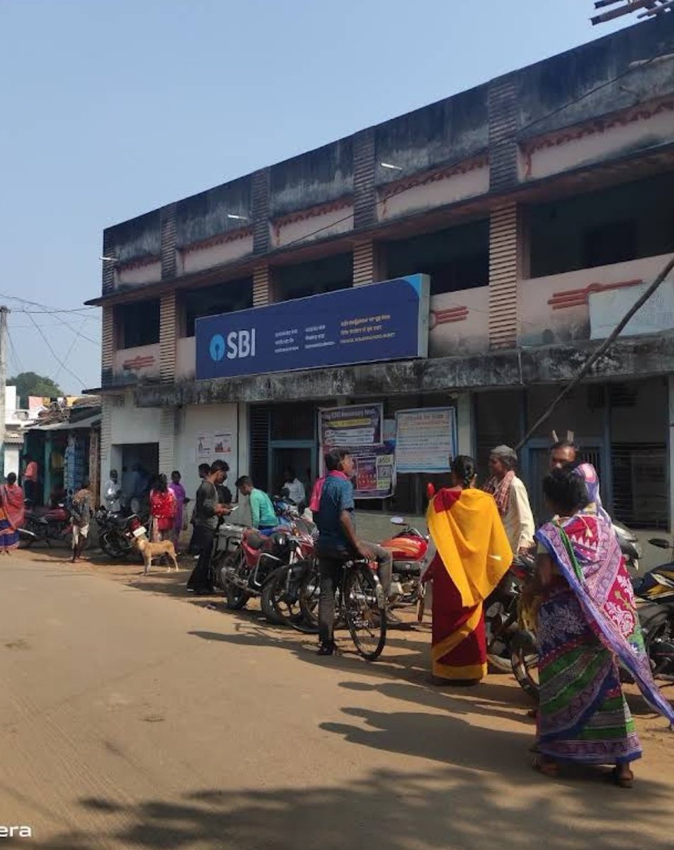 Hi <a href="/raghav_chadha/">Raghav Chadha</a>, Visit Gochhapada, Orissa surrounded by Kalhandi forest range. Only SBI Bank serve 25km radius of branch location.

Bank staffs daily travel &amp; hardly take lunch Break as they need to close Branch on time and leave for home, as it's not safe to travel Late.