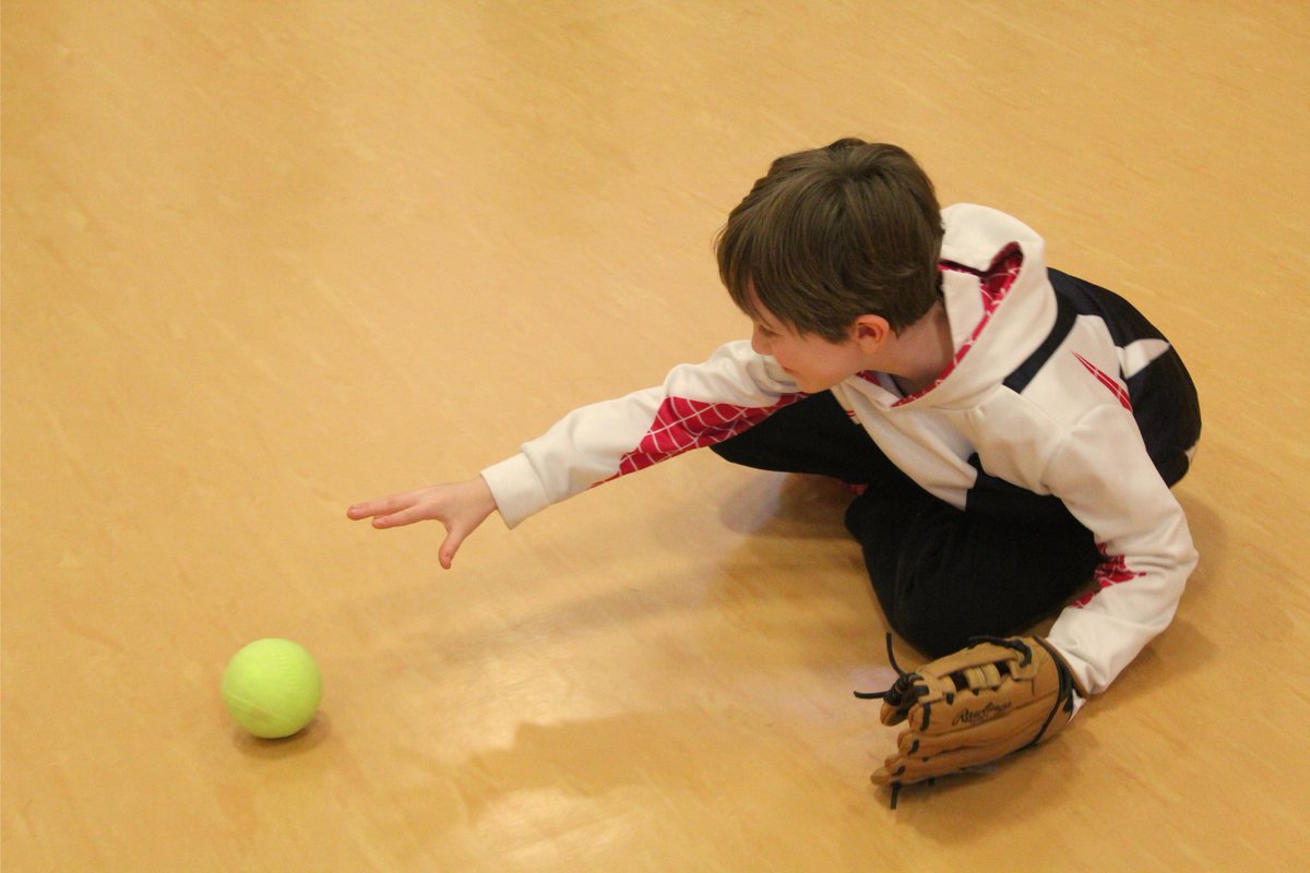 For our most recent School visit, we spent time at Monroe Elementary for 2 days. Day 2 saw the kids get together with USA Softball to catch ground balls and throw. On the other side of the gym, OKC Parks and Rookie League showed the kids how to hit a ball.

#RookieLeagueOK