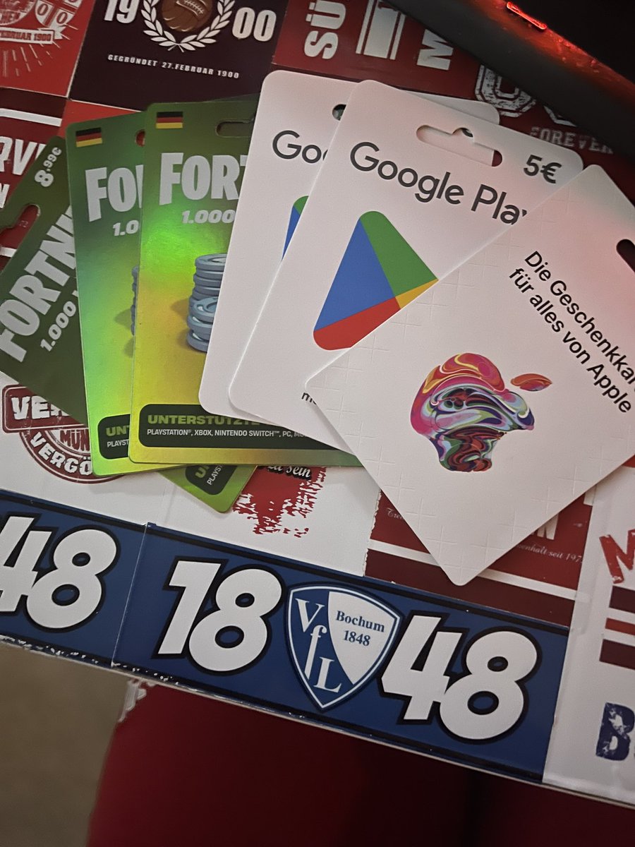 GIVEAWAY

Zu gewinnen gibt es 

3 X 1000 Vbucks
2 X 5€ Google Play Guthaben
1 X 15€ Apple Guthaben.

Was müsst ihr machen?

Mir folgen
Tweet Liken und Retweeten.
2 Personen markieren und dazu schreiben was ihr haben wollt.

Auflösung: 
29.03.2025 um 18 Uhr.
Viel Glück an alle🍀