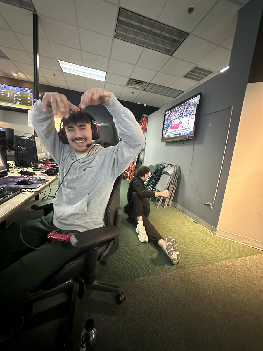 TheKenii_'s tweet image. Yeaahhhh we’re locked