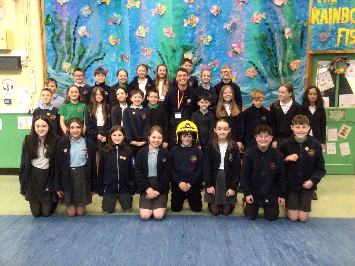 Year 6 enjoyed their visit from Lancashire Fire Brigade 🚒today, recapping the importance of fire plans and fire safety covered in Year 2, but also learning more about keeping themselves safe on the roads, in preparations for their transition to secondary school.