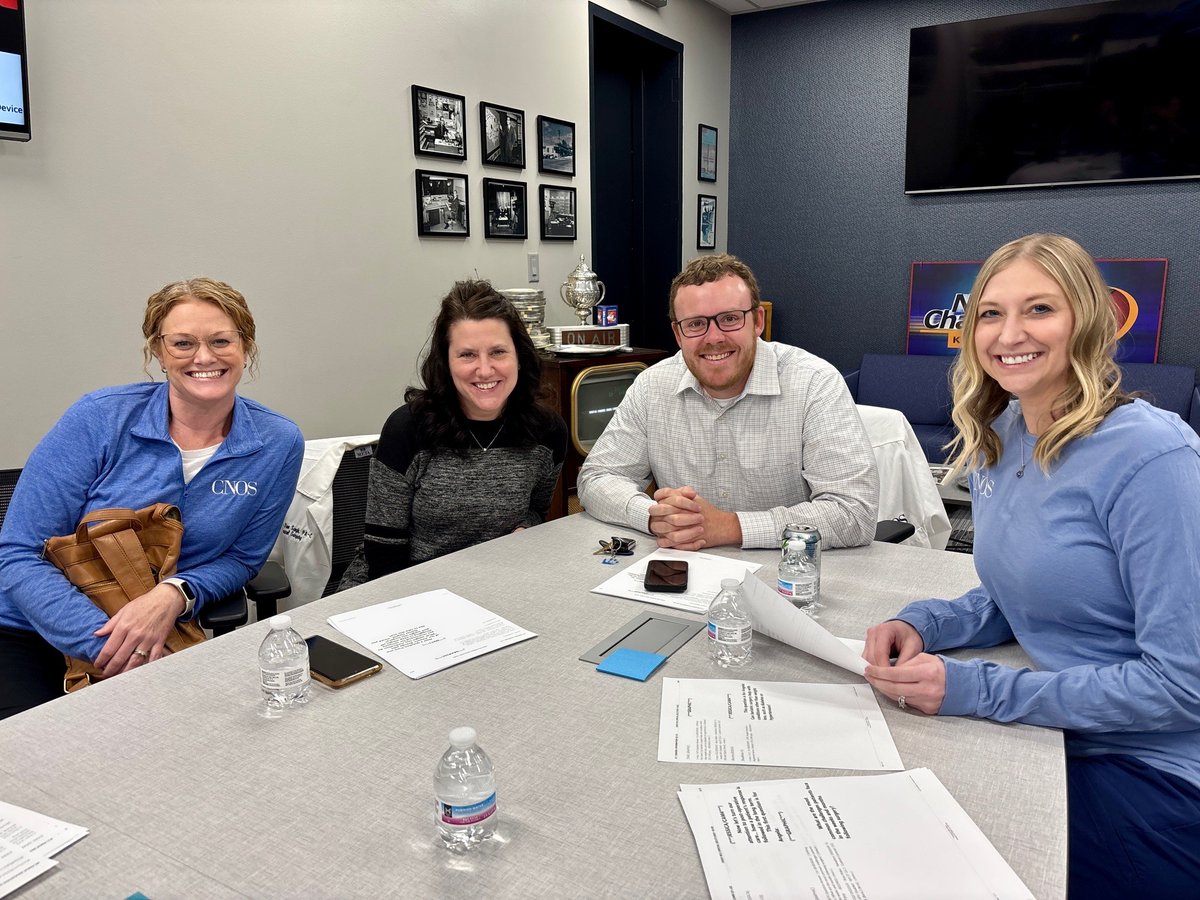 CNOSPC's tweet image. CNOS had a great time last night live in the @ktivnews studio!🎥

Four members of our Weight Loss team here at CNOS answered weight loss related questions from those in and around the Siouxland area! What an awesome series!

Watch the live segment here! 👇ktiv.com/2025/03/27/tun…