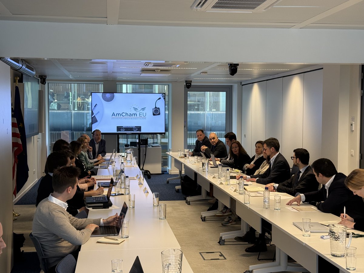 AmChamEU's tweet photo. How can we adapt to an evolving e-commerce landscape? 🤔 
 
That's what we found out at our roundtable yesterday, where we brought together stakeholders to discuss challenges and opportunities in e-commerce and customs enforcement, with insights from Vanesa Hernandez Guerrero, Head of Unit, Customs Legislation, Directorate-General for Taxation and Customs Union, European Commission 📦 
 
Find out how existing and new tools can support efficient customs procedures and enforcement in the e-commerce age https://t.co/oQoa1p1f6t 
 
Thanks to Giulia Buttini, Sophie Claessens, Stefano Mauro, Walter Van der Meiren, Pablo Muñiz and sabine van depoele for taking part in the discussions