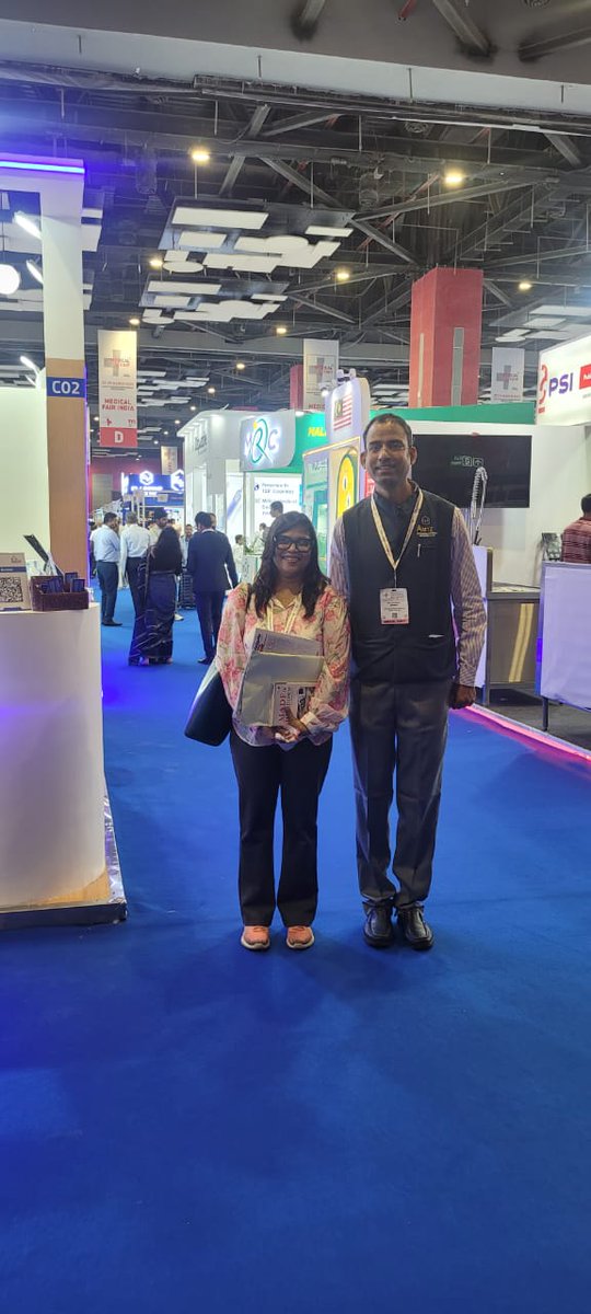 Day 1 of #MedicalFairIndia 2025 begins in Delhi! Dr. JK Sharma, MD &amp; Founder CEO <a href="/AP_MedTechZone/">AMTZ.in</a> inaugurates the event. Dr. Susheela Branham, CEO <a href="/Biovalley2/">Bio Valley Incubation Council</a> shares her experience at the premier trade fair showcasing #medicaltech, #diagnostics &amp; #healthcare infrastructure.